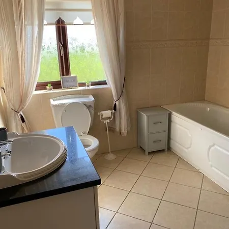 Homestay Gallagh Self Catering H18r252 Eircode Monaghan